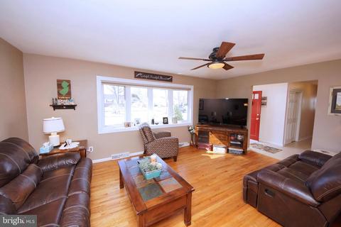 28 Heather Dr, Ewing, NJ 08638 photo 7