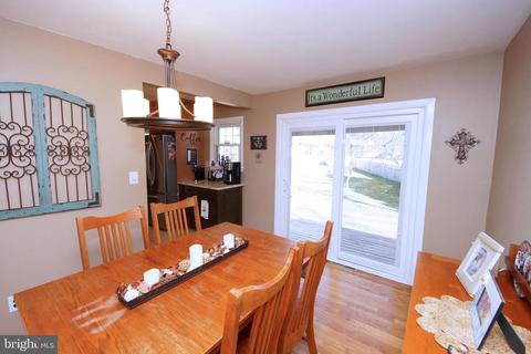 28 Heather Dr, Ewing, NJ 08638 photo 9