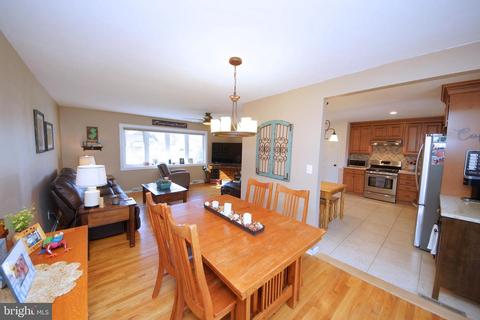 28 Heather Dr, Ewing, NJ 08638 photo 10