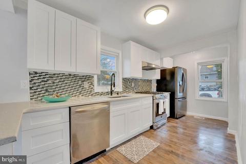 101 Clover Ave, Trenton, NJ 08638 photo 1