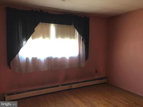 9 Brattle Ave, Ewing, NJ 08638 photo 13