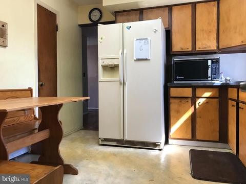 9 Brattle Ave, Ewing, NJ 08638 photo 9