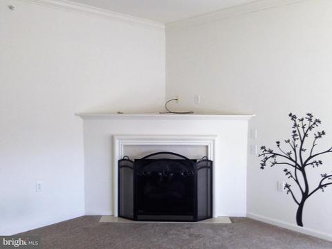 147 Masterson Ct, Ewing, NJ 08618 photo 5
