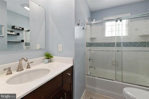 6 Apache Dr, Pennington, NJ 08534 photo 16