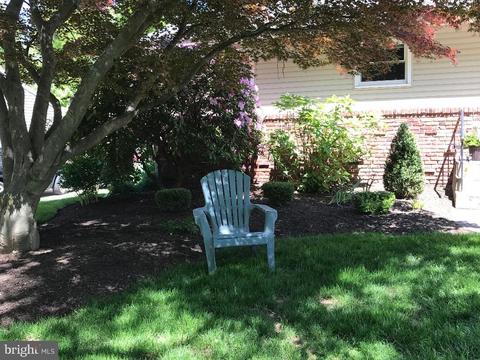 6 Apache Dr, Pennington, NJ 08534 photo 3