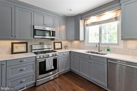 6 Apache Dr, Pennington, NJ 08534 photo 6