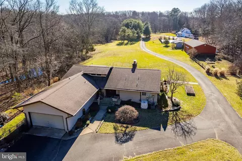 438 Stagecoach Rd, Clarksburg, NJ 08510