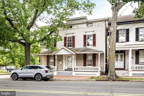 36 S Main St, Allentown, NJ 08501