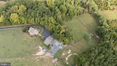 23 Meirs Rd, Cream Ridge, NJ 08514