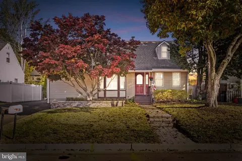 38 Waldron Rd, Allentown, NJ 08501