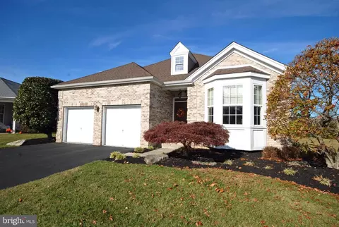 23 Gettysburg Ct, Allentown, NJ 08501