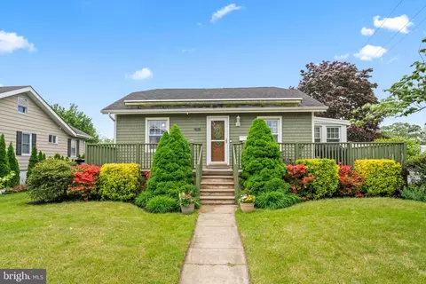 57 3rd Ave, Neptune, NJ 07753