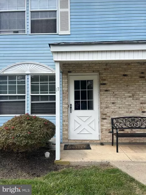 82 Cliffwood Ave #C17, Cliffwood, NJ 07721