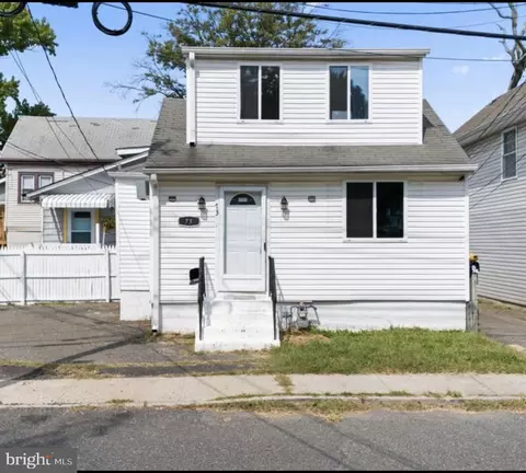 73 Oak St, Keansburg, NJ 07734