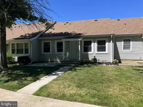 63 A Corso Italia #D, Freehold, NJ 07728