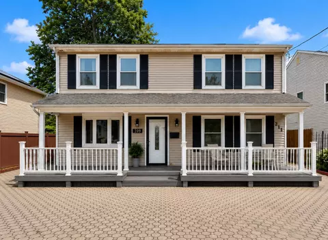 209 Main St, Keyport, NJ 07735