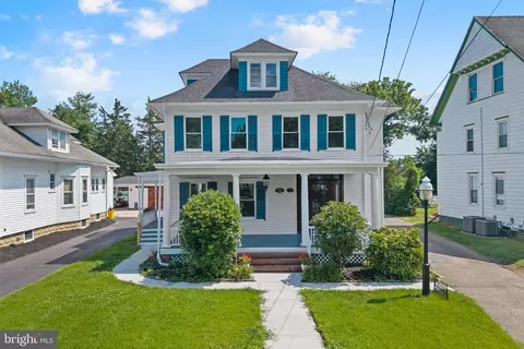 135 S Main St, Allentown, NJ 08501