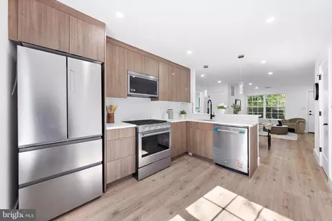 2 Parker Pass, Colts Neck, NJ 07722