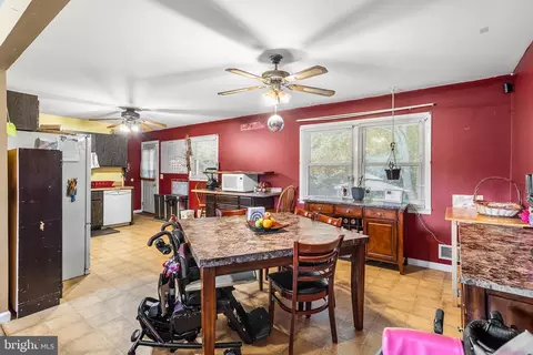 Entry Way - 7 Chambers Rd, Millstone Township, NJ 08510 photo 1 of 2