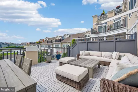 300 Cookman Ave #203, Asbury Park, NJ 07712