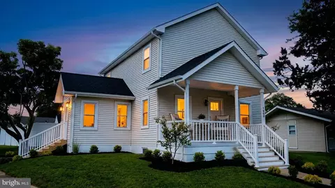 1609 6th Ave, Neptune City, NJ 07753