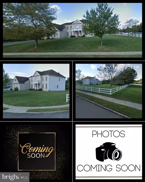 76 Stream Bank Dr, Freehold, NJ 07728