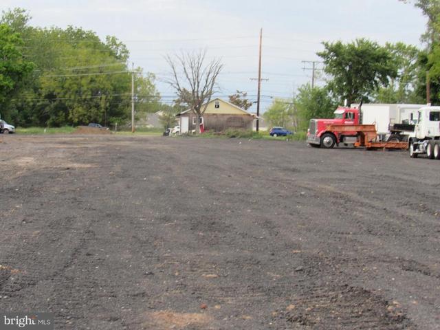 309 E State Route 33, Manalapan Twp, NJ 07726