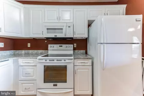 2425 Windrow Dr, Princeton, NJ 08540 photo 6