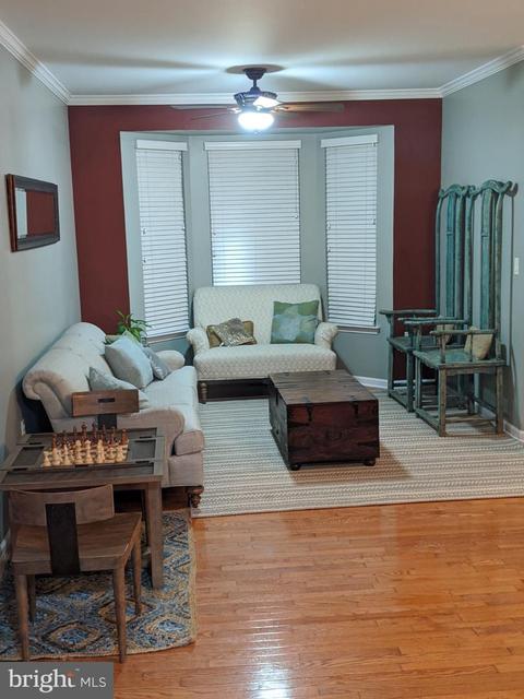 209 Morning Glory Dr, Monroe Township, NJ 08831