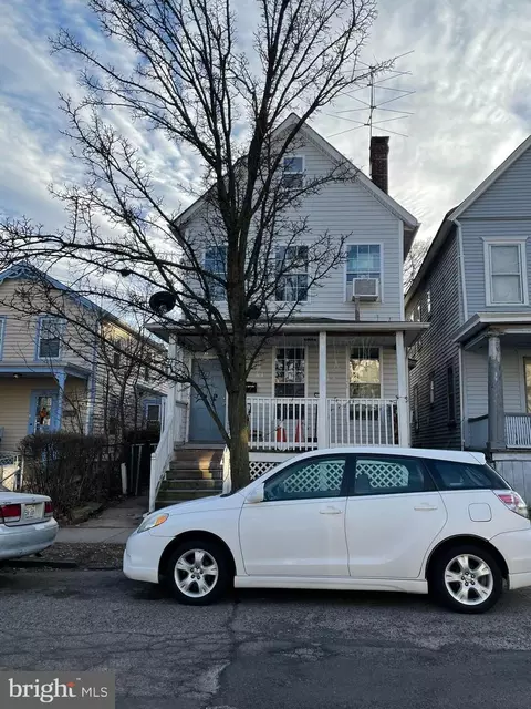 78 Welton St, New Brunswick, NJ 08901