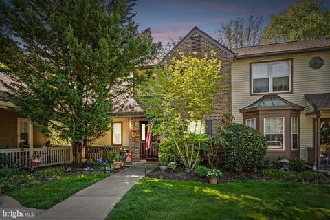 1403 Locust Ct, Monmouth Junction, NJ 08852