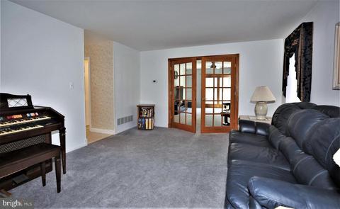 29 Pullman Loop, Dayton, NJ 08810 photo 6