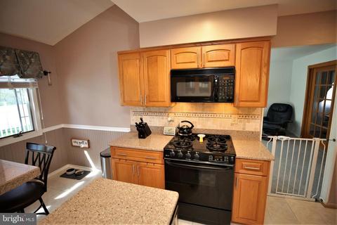 29 Pullman Loop, Dayton, NJ 08810 photo 16