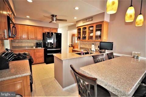 29 Pullman Loop, Dayton, NJ 08810 photo 14