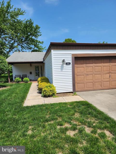 258 Monroe Rd #A, Monroe Township, NJ 08831