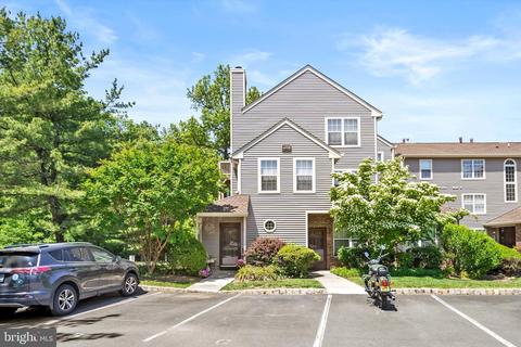 7432 Elm Ct, Monmouth Junction, NJ 08852