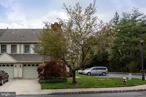 35 Fair Acres Ct, Princeton, NJ 08540