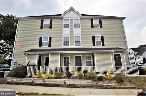 1303 Blossom Cir, Dayton, NJ 08810
