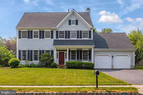 12 Tree Farm Rd, Monmouth Junction, NJ 08852
