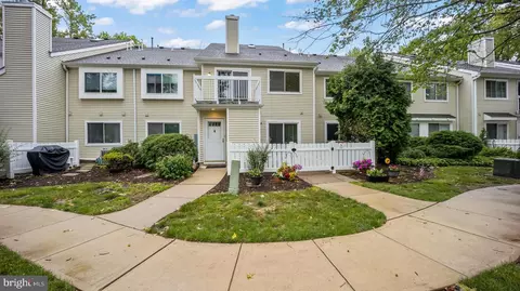 4 Sweetgum Ln, Monmouth Junction, NJ 08852