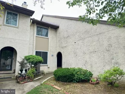 170 Thoreau Dr, Plainsboro, NJ 08536