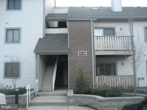 1119 Ravens Crest Dr E, Plainsboro, NJ 08536