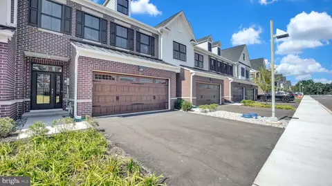 42 Riverwalk, Plainsboro, NJ 08536