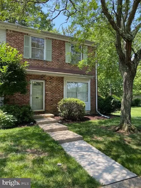 255 Constitution Cir, North Brunswick, NJ 08902