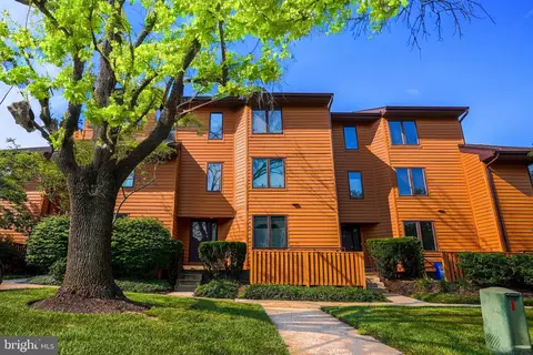 12 Sayre Dr, Princeton, NJ 08540