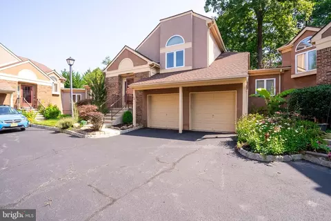 154 Kingsland Cir, Monmouth Junction, NJ 08852