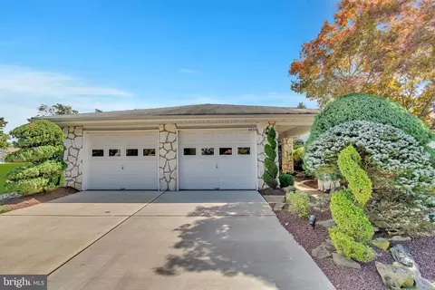 605 A Madison Dr, Monroe Township, NJ 08831