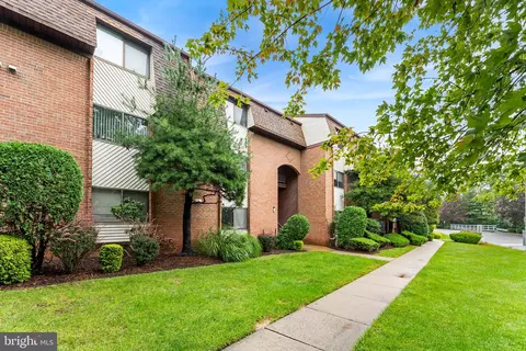 1406 Edison Glen Ter, Edison, NJ 08837