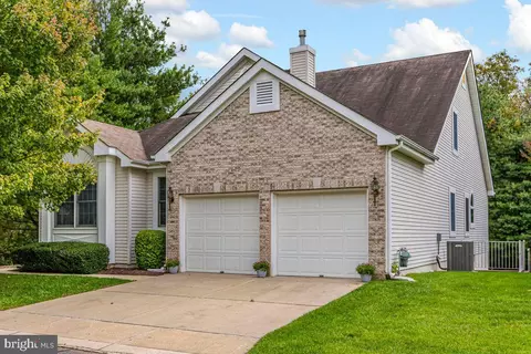 4 Whitehall Rd, Monroe Township, NJ 08831