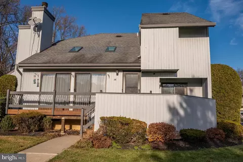 26 Azalea Ct, Monmouth Junction, NJ 08852